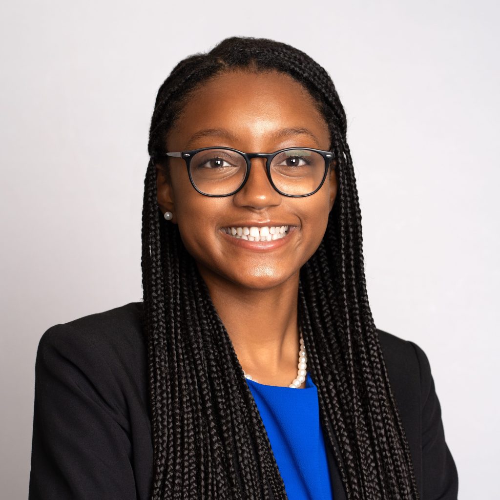 Williams, Zoe Pre-Program Headshot